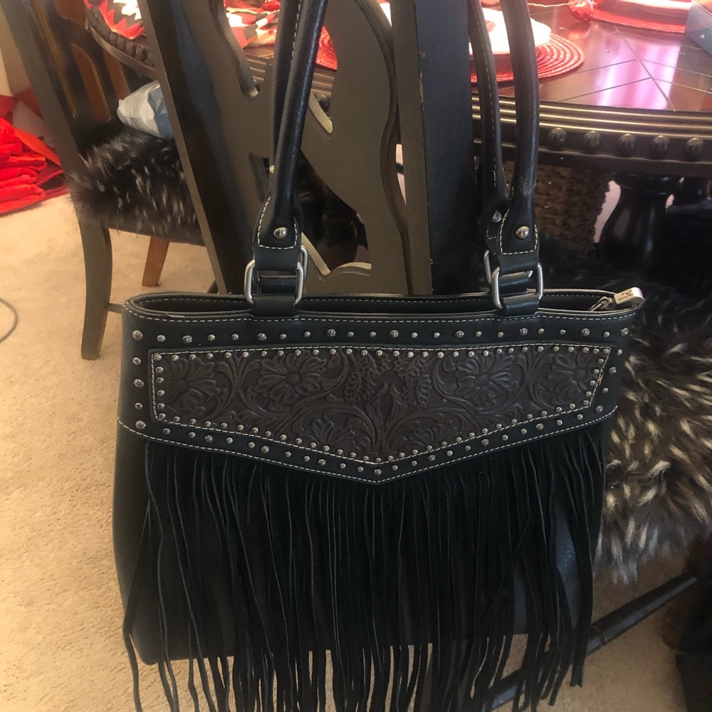 Concealed handgun bag